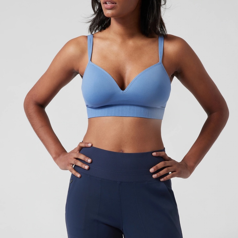 Athleta Embrace Bra D-DD